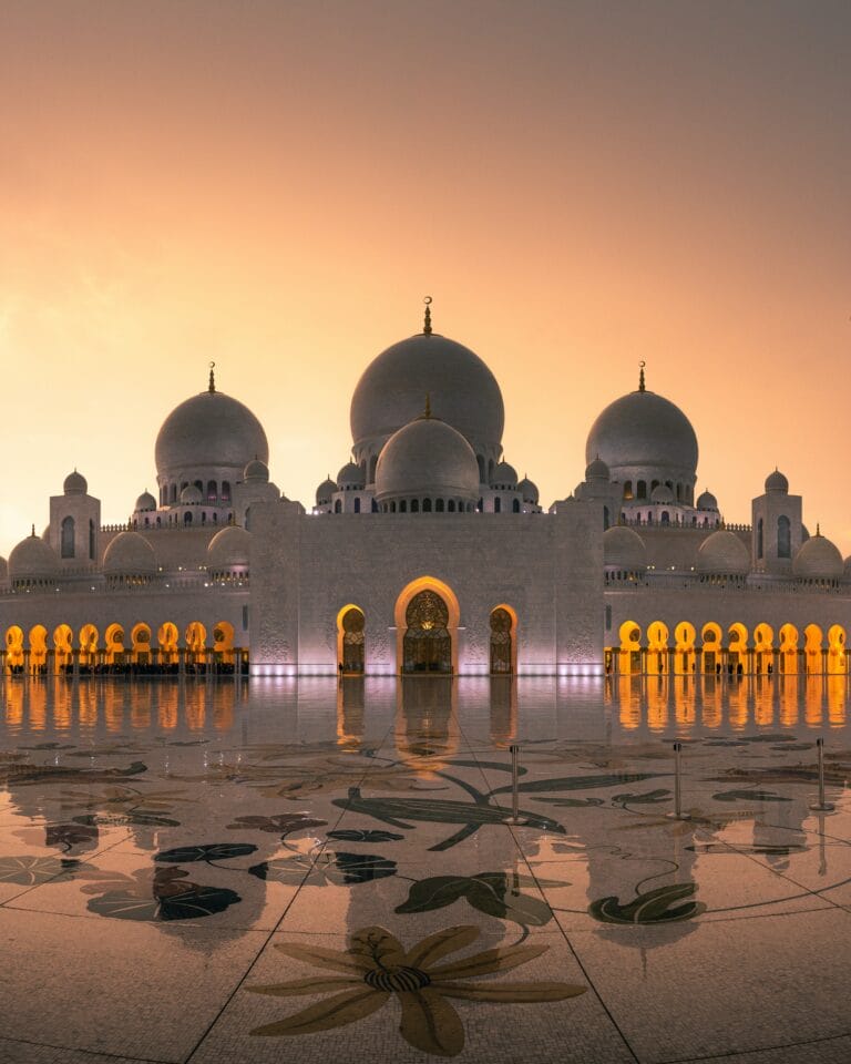 How to sell in the Emirates: what you need to know