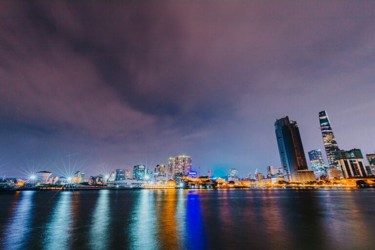 Exporting clothing to Vietnam: discover the right strategy for you