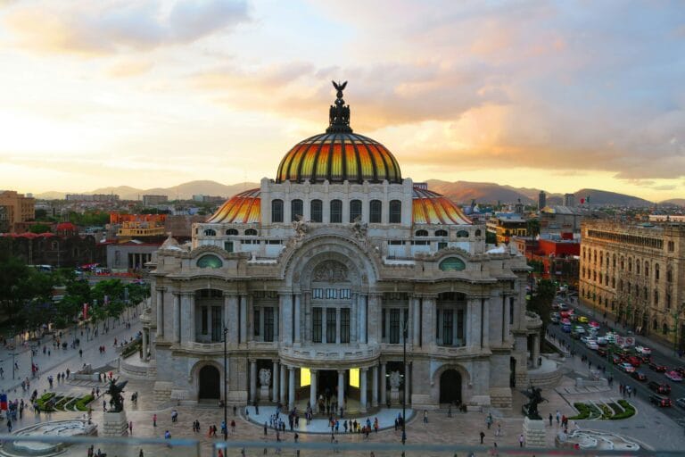 Selling abroad: discover the opportunities in Mexico