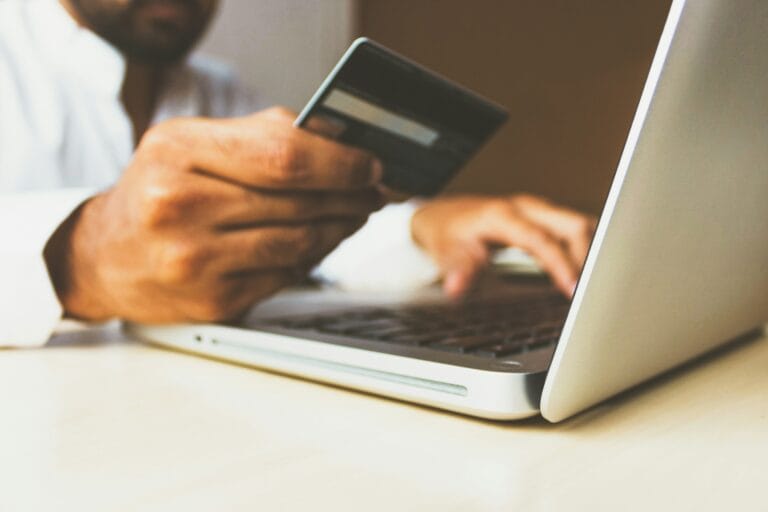 How an ecommerce business works: the complete guide for exporters