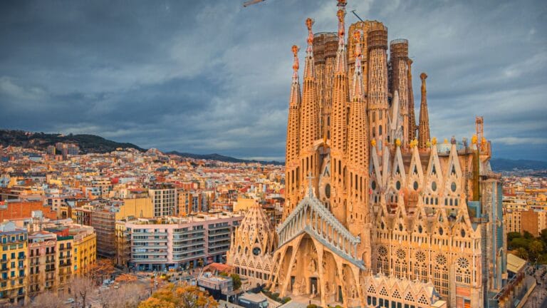 Exporting to Spain: tax regime and benefits